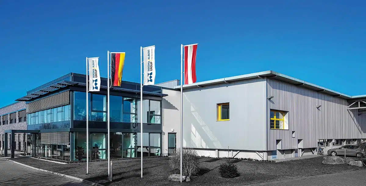 INKOMA_NeueFahne_retouche